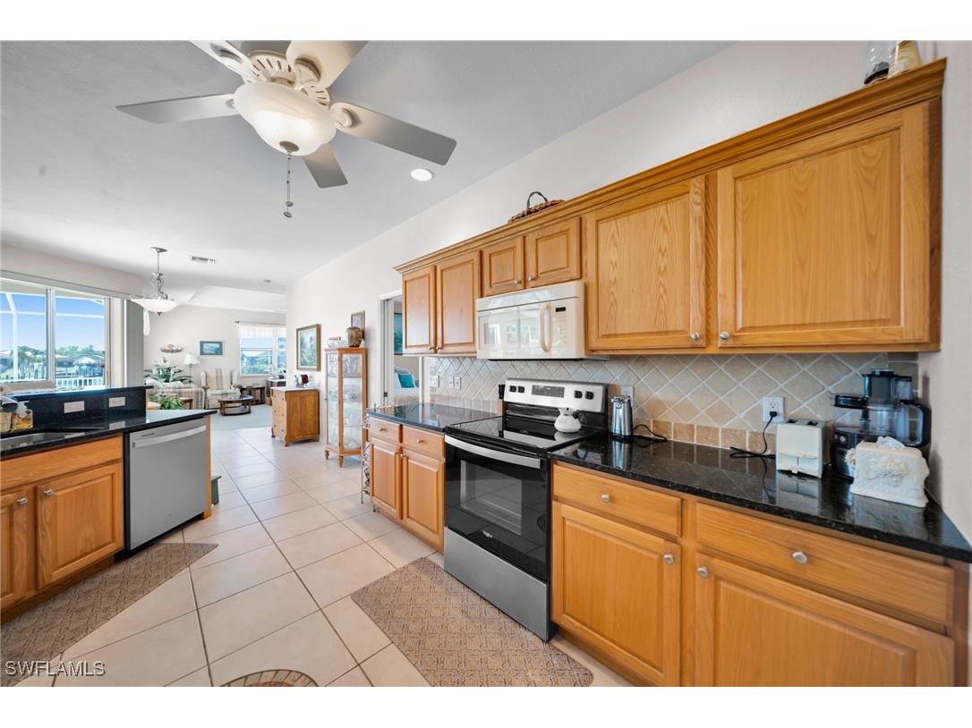 2010 SE 13th Terrace Cape Coral FL 33990 225047775 image12