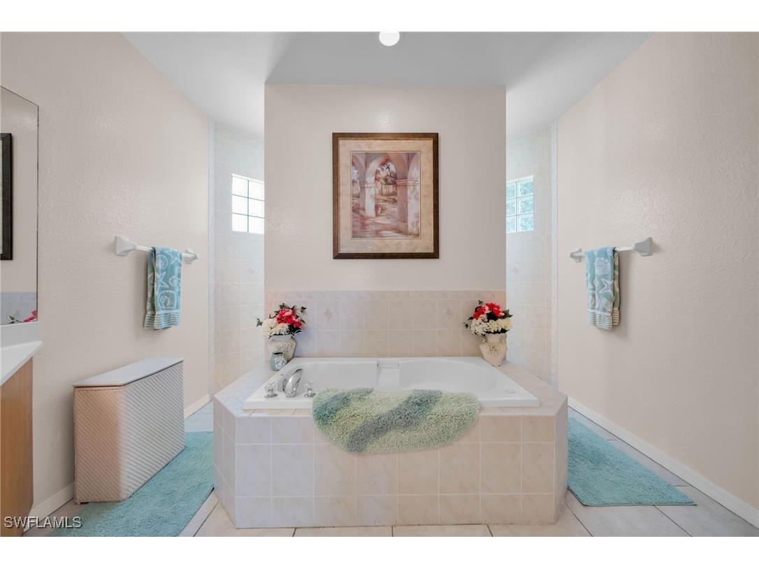 2010 SE 13th Terrace Cape Coral FL 33990 225047775 image23