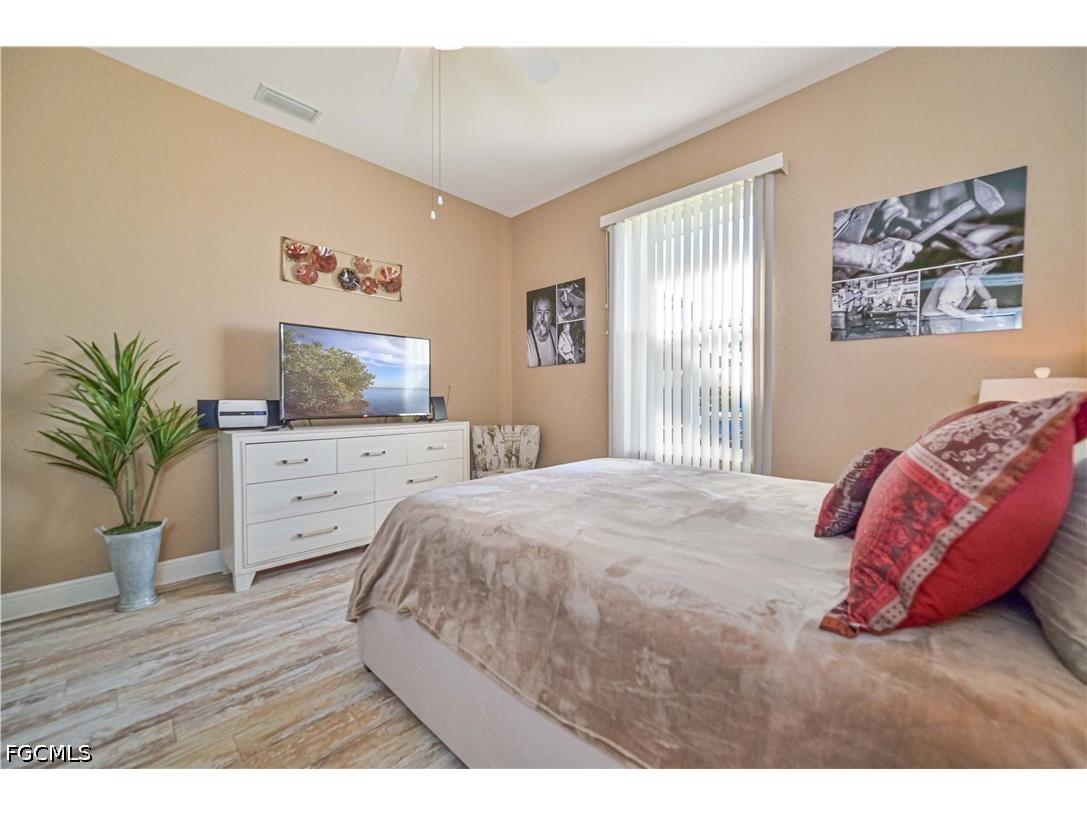 2010 SE 18th Avenue Cape Coral FL 33990 2026019608 image35