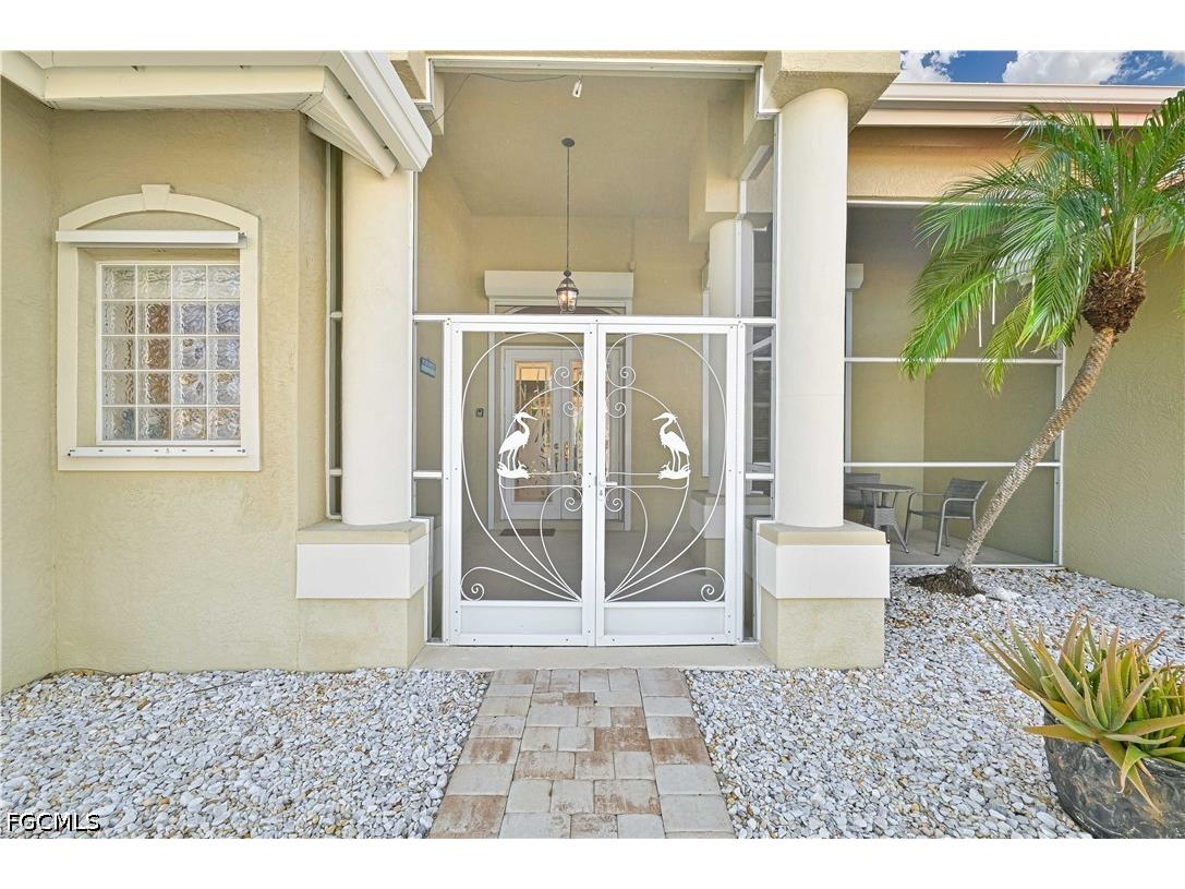 2010 SE 18th Avenue Cape Coral FL 33990 2026019608 image44