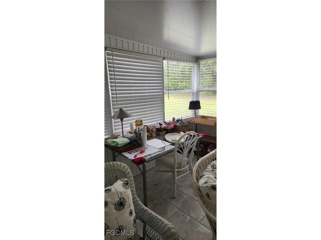 2010 Steamboat Circle Labelle FL 33935 2025014625 image10