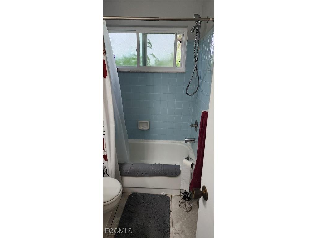 2010 Steamboat Circle Labelle FL 33935 2025014625 image14