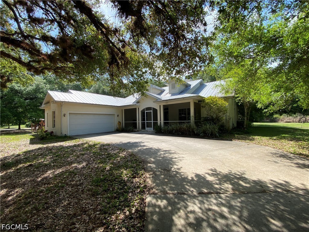 20100 Langford Road Alva FL 33920 2026015465 image2