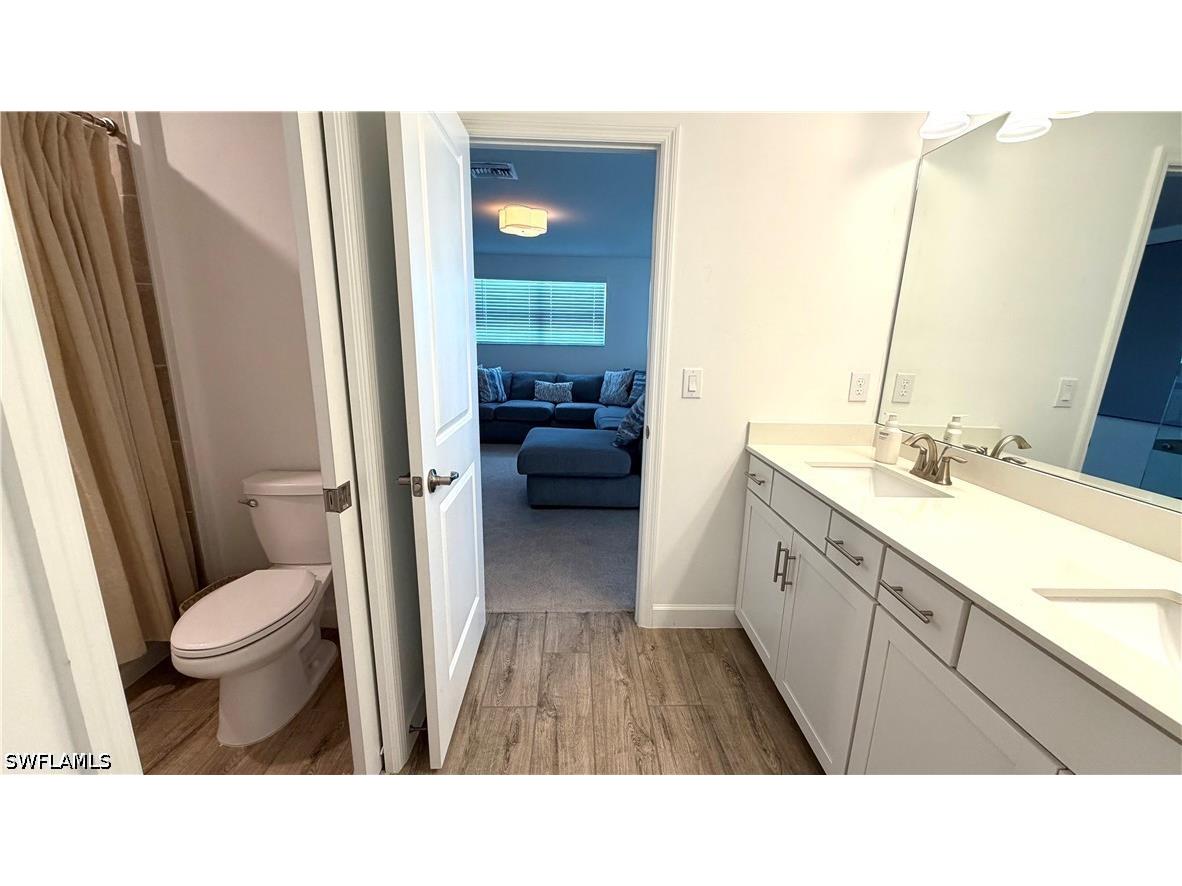 20100 Napa Loop Estero FL 33928 226022004 image20