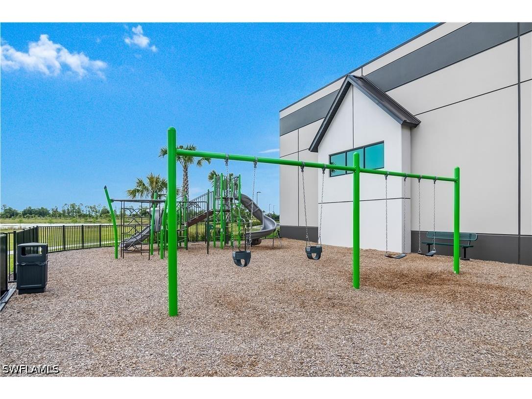 20100 Napa Loop Estero FL 33928 226022004 image41