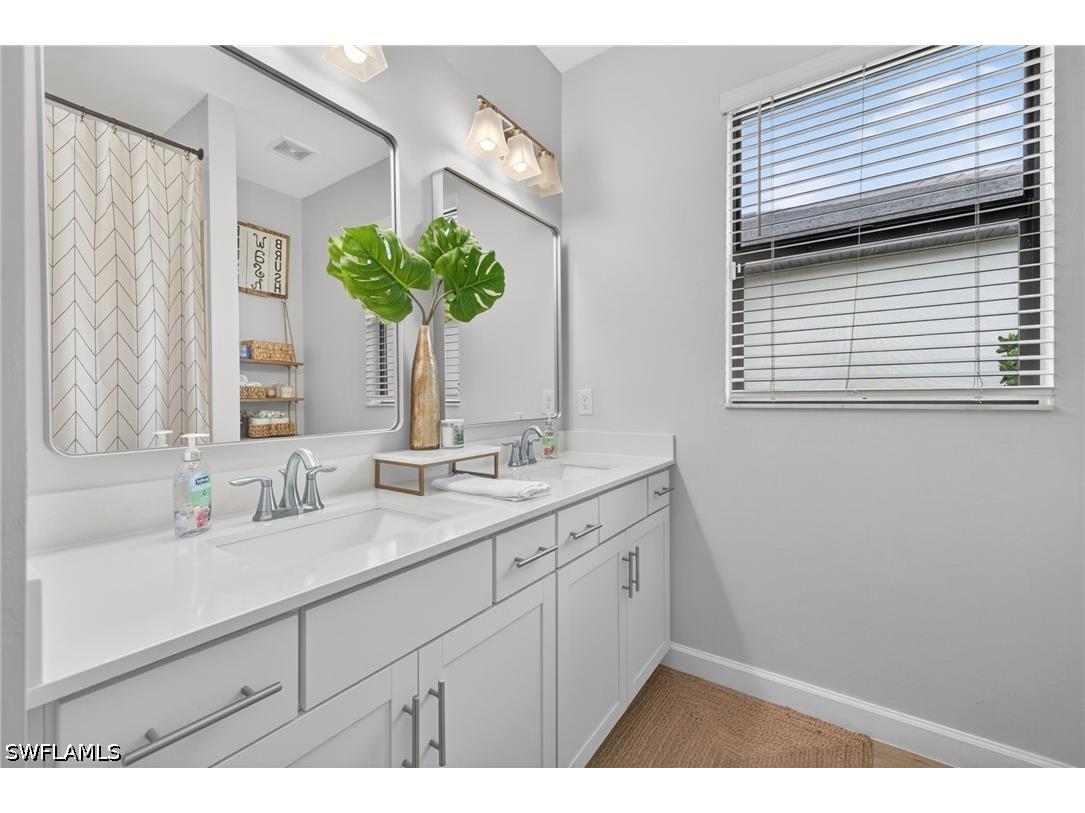 20105 Napa Loop Estero FL 33928 226020823 image13