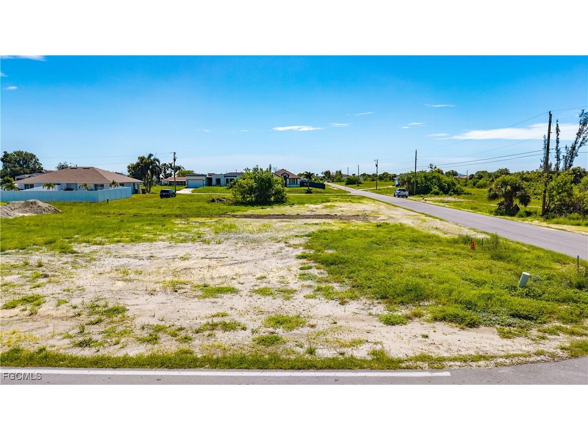2011 Andalusia Boulevard Cape Coral FL 33909 2025006321 image15