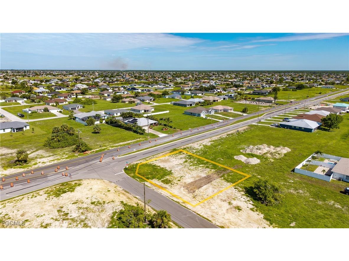 2011 Andalusia Boulevard Cape Coral FL 33909 2025006321 image5