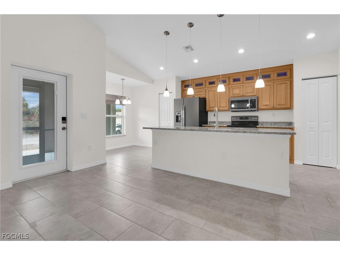 2011 Granada Road Labelle FL 33935 2026005691 image10