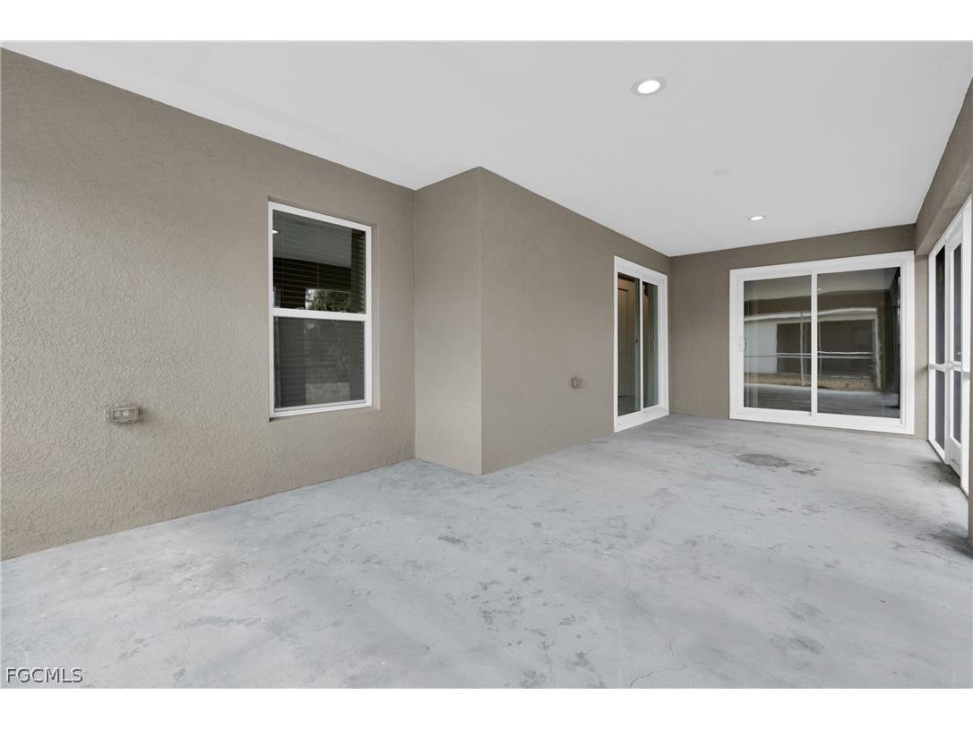 2011 Granada Road Labelle FL 33935 2026005691 image22