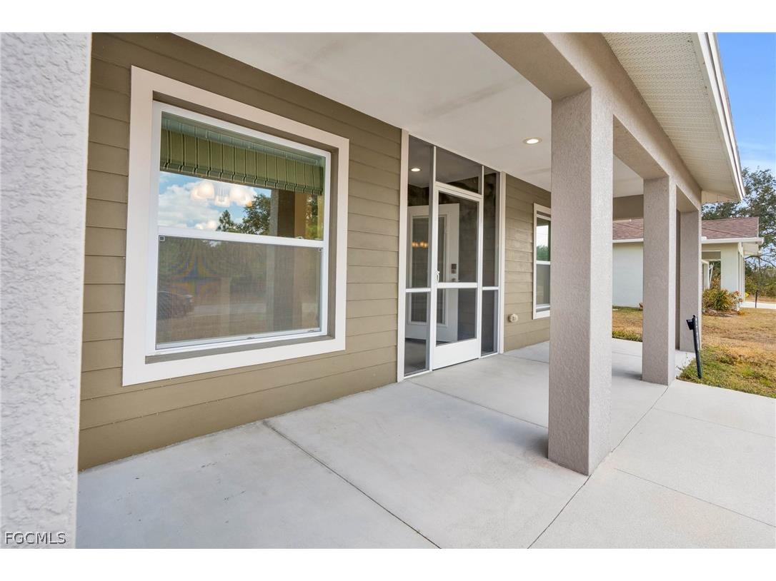 2011 Granada Road Labelle FL 33935 2026005691 image5