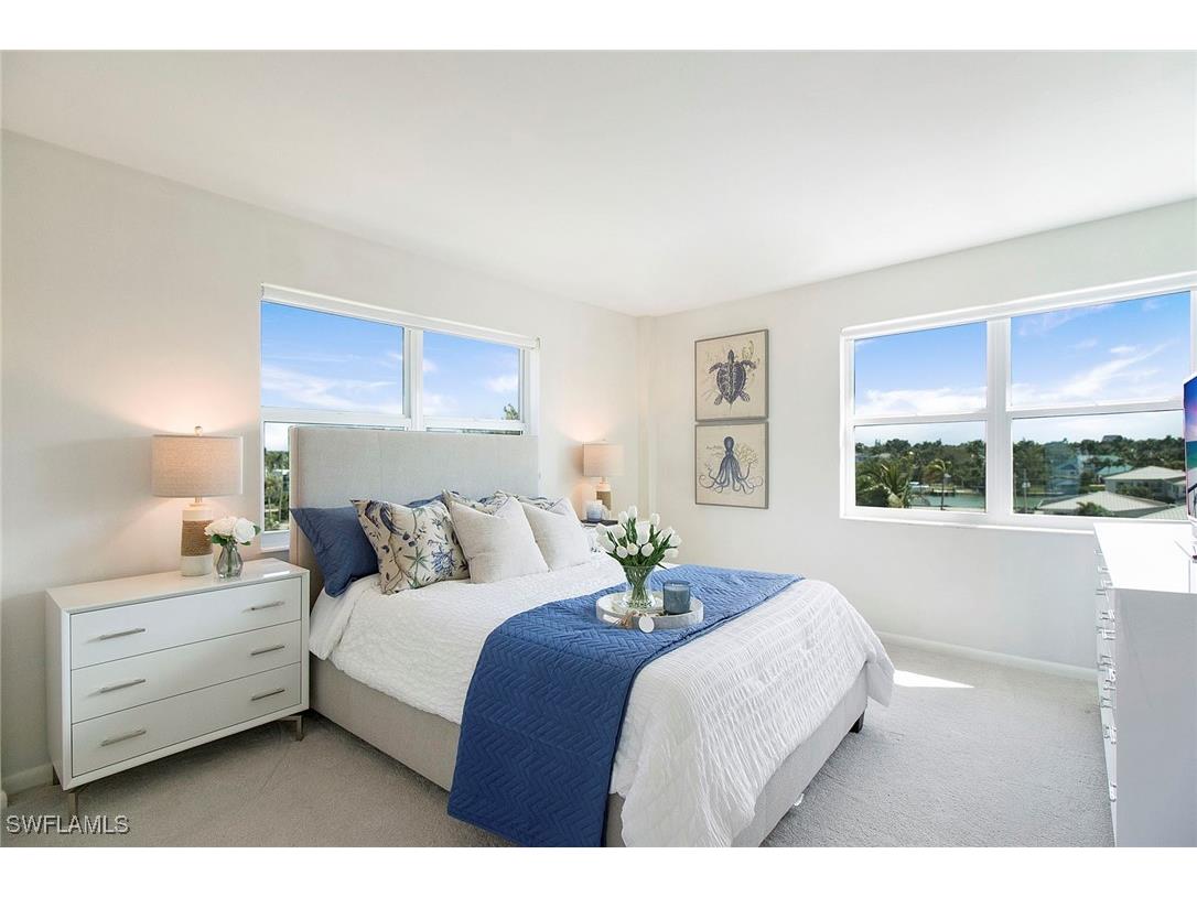 2011 Gulf Shore Boulevard N #56 Naples FL 34102 225072418 image12