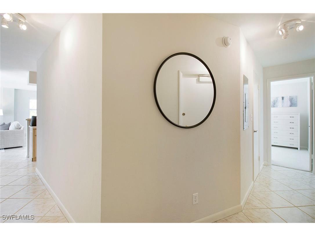 2011 Gulf Shore Boulevard N #56 Naples FL 34102 225072418 image18