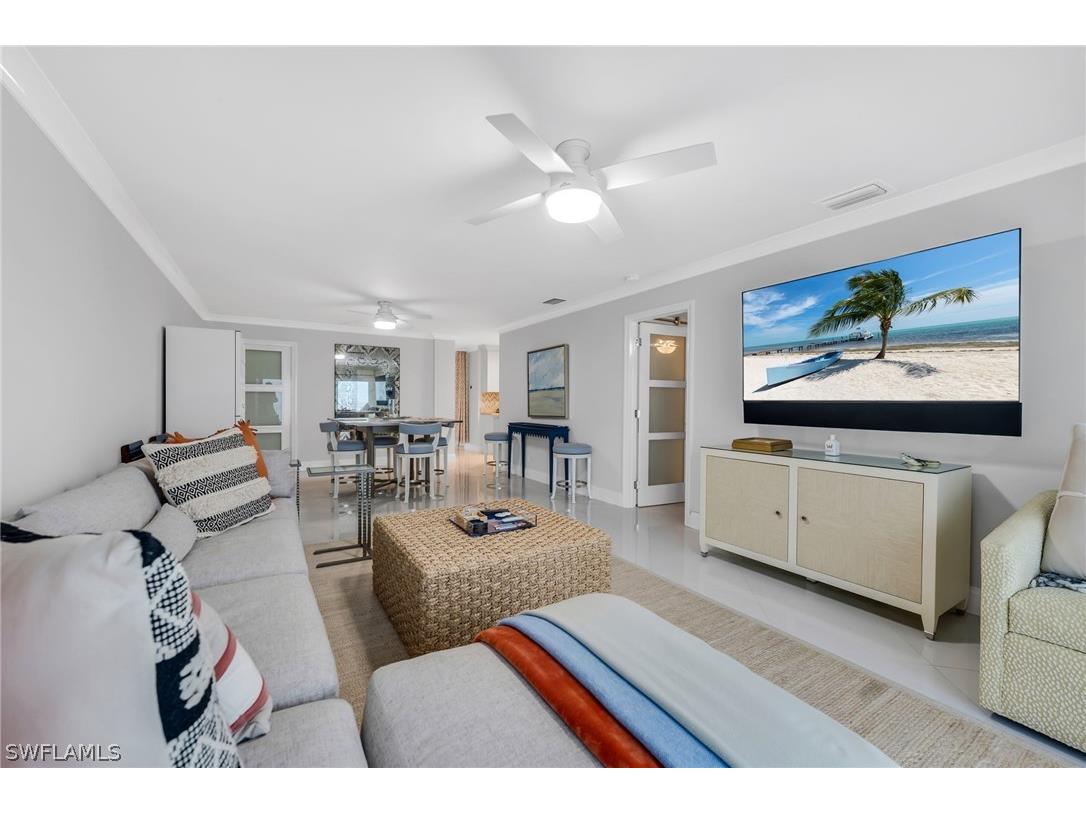 2011 Gulf Shore Boulevard N #6465/66 Naples FL 34102 226010040 image11