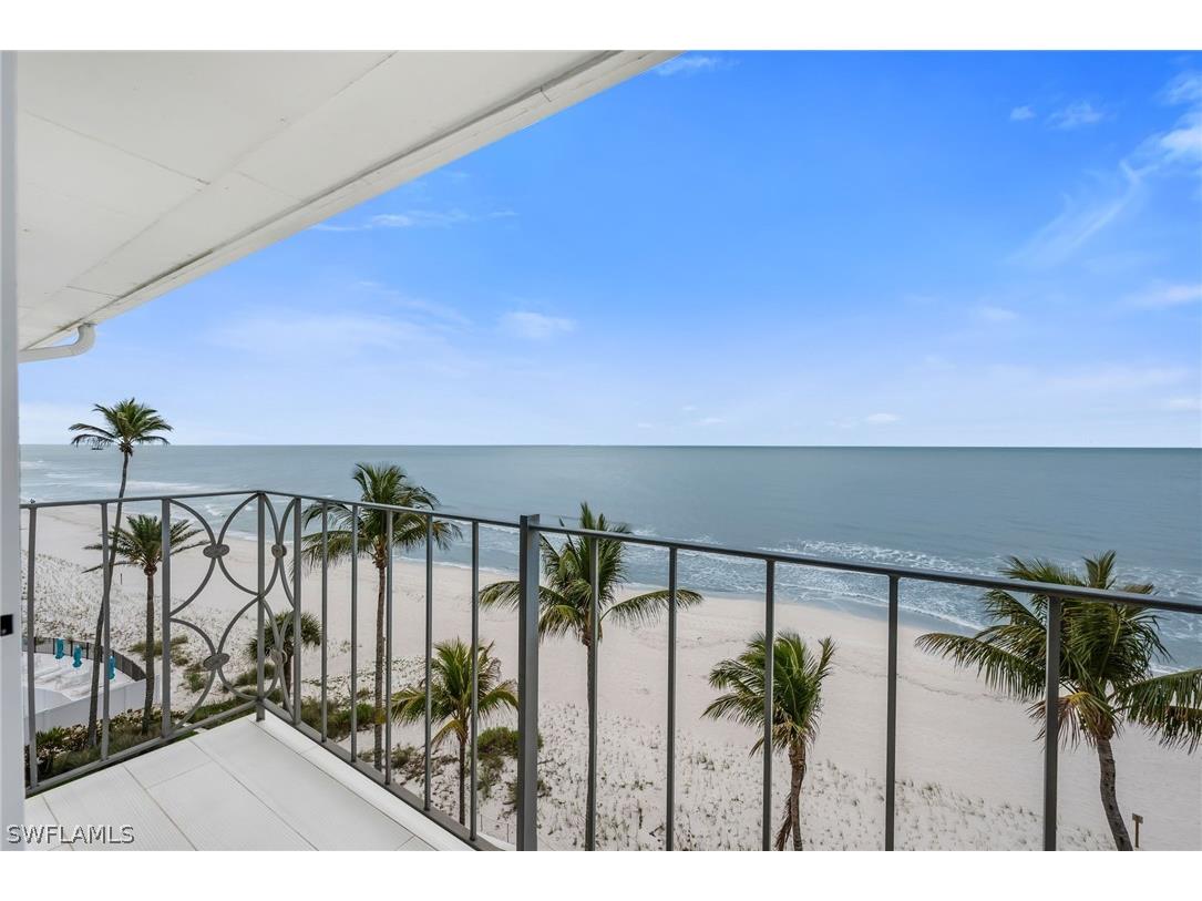 2011 Gulf Shore Boulevard N #6465/66 Naples FL 34102 226010040 image7