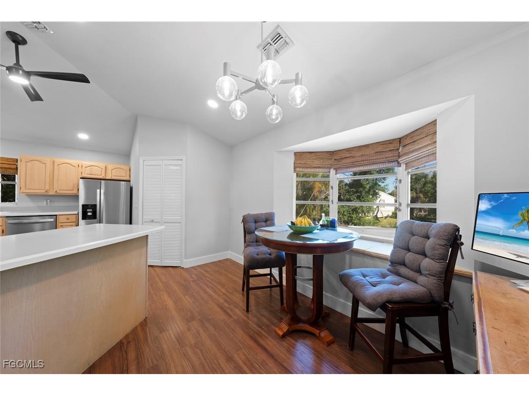 2011 Mitzi Lane Sanibel FL 33957 2025017704 image16