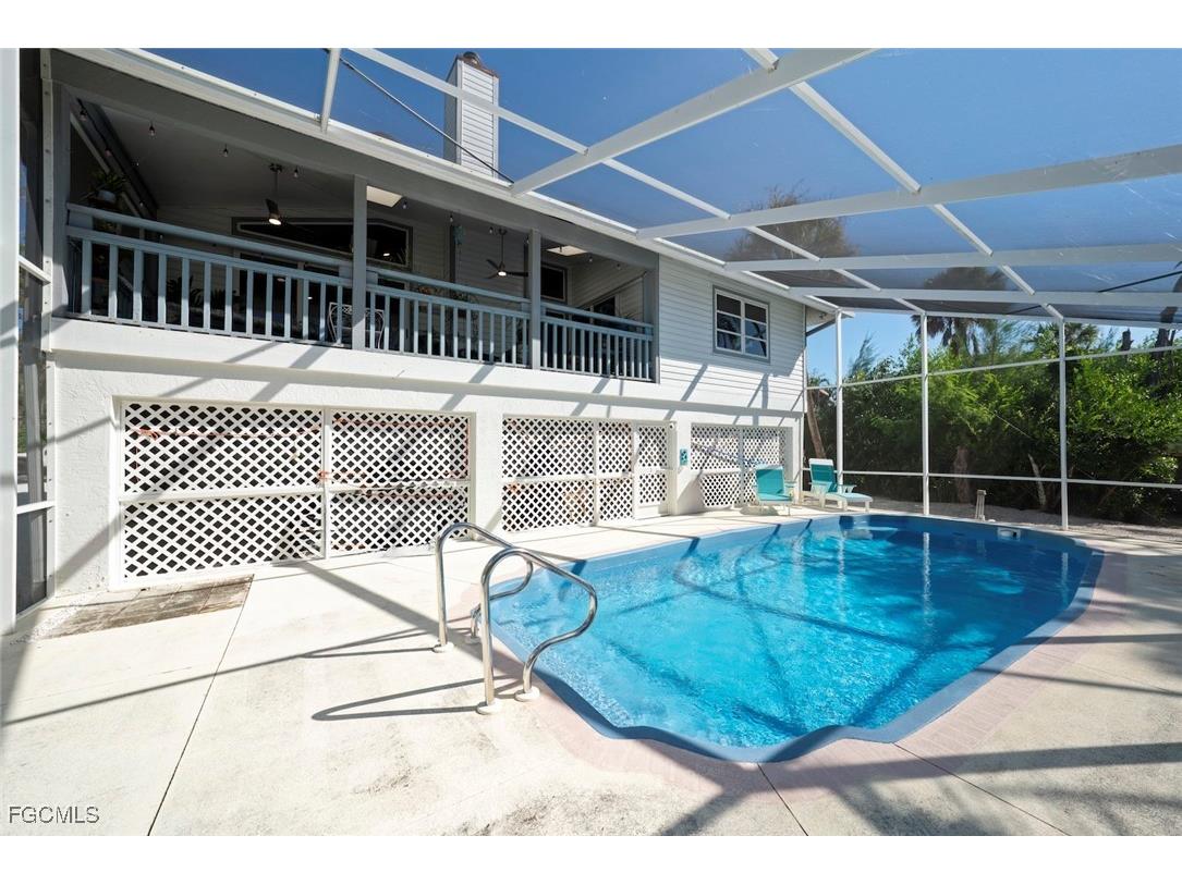 2011 Mitzi Lane Sanibel FL 33957 2025017704 image36