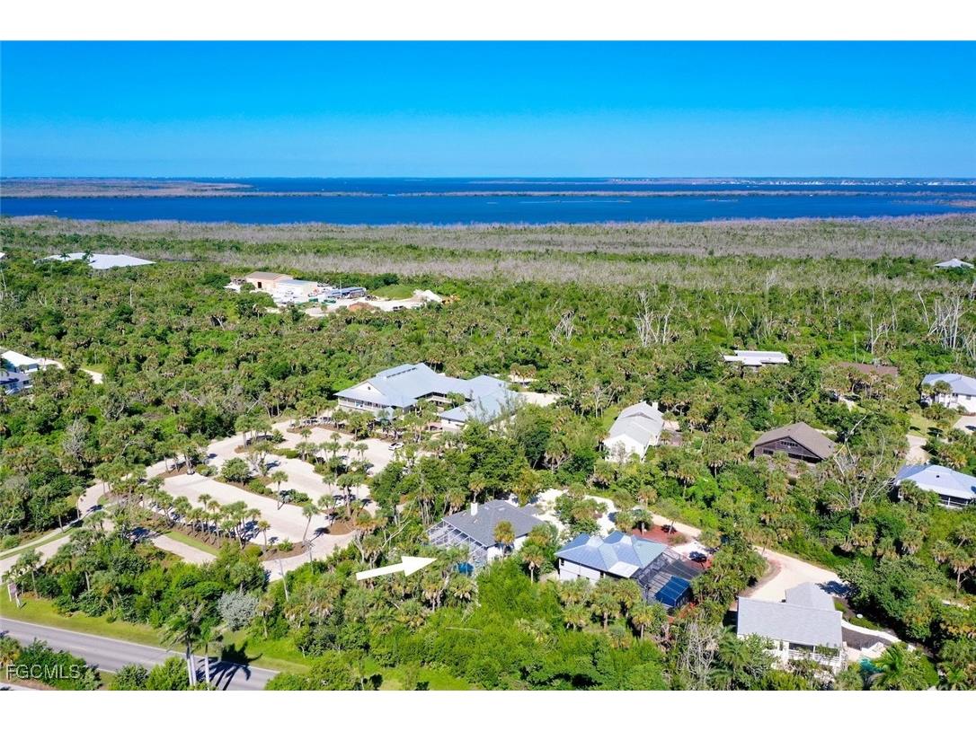 2011 Mitzi Lane Sanibel FL 33957 2025017704 image43