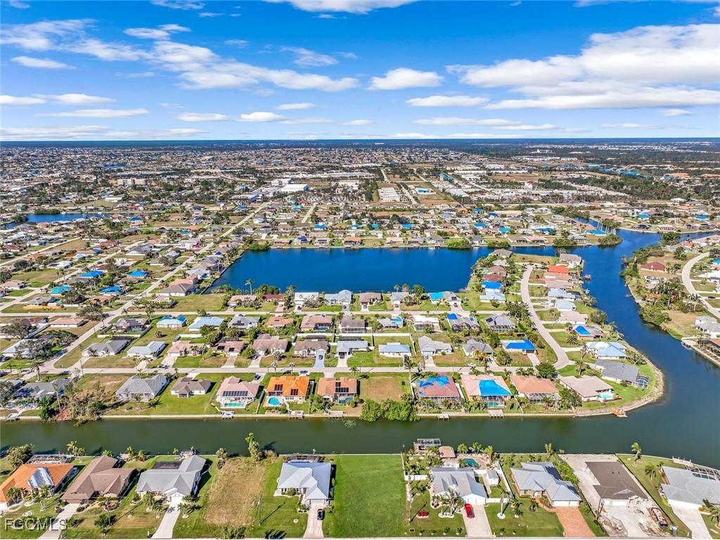 2011 NE 2nd Street Cape Coral FL 33909 2025020281 image15
