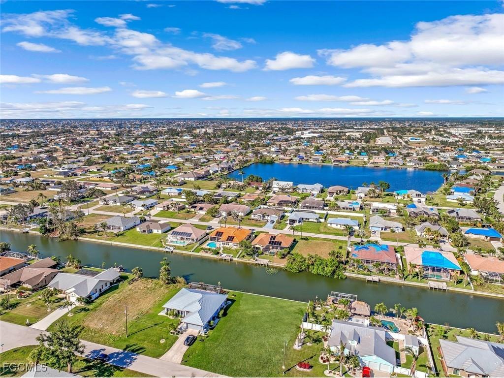 2011 NE 2nd Street Cape Coral FL 33909 2025020281 image7