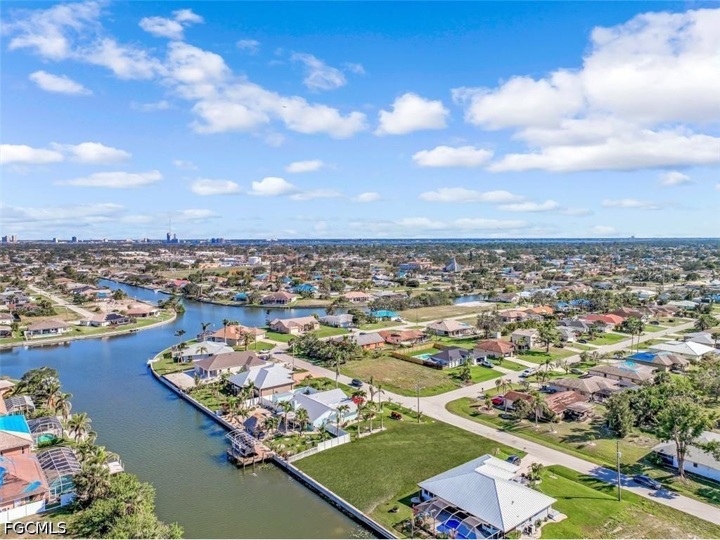 2011 NE 2nd Street Cape Coral FL 33909 2026029393 image11