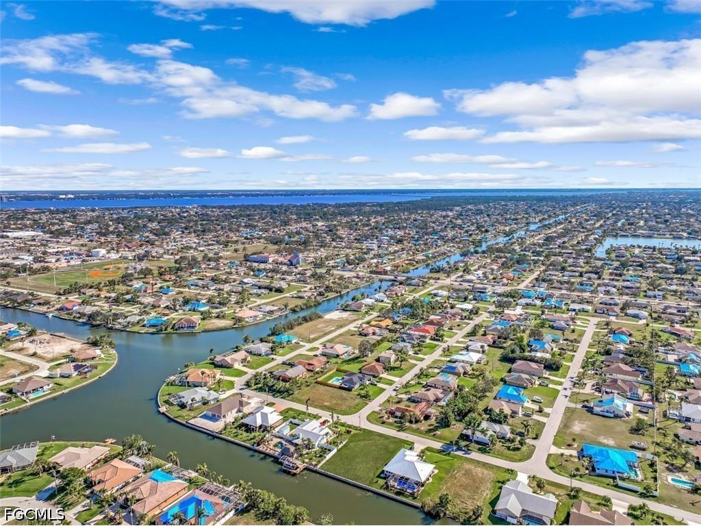 2011 NE 2nd Street Cape Coral FL 33909 2026029393 image13