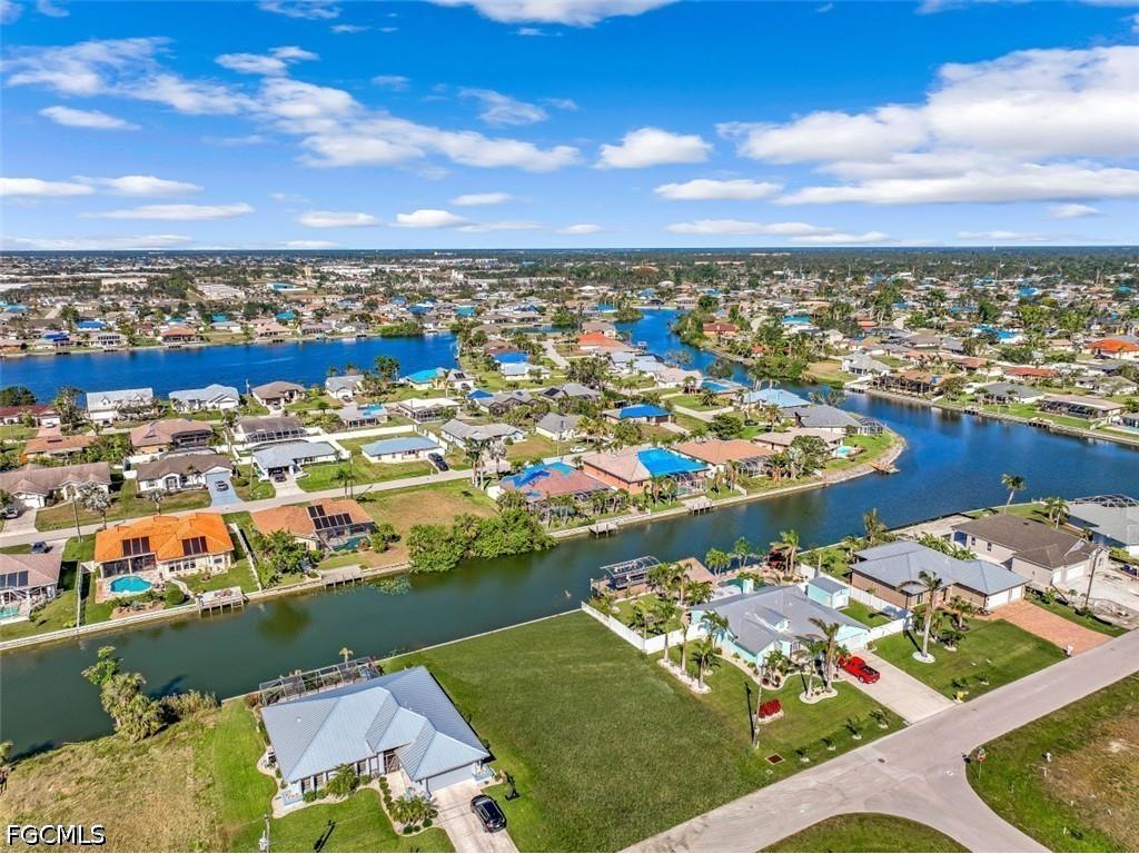 2011 NE 2nd Street Cape Coral FL 33909 2026029393 image6