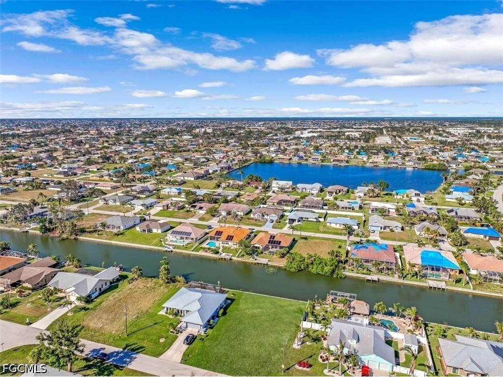 2011 NE 2nd Street Cape Coral FL 33909 2026029393 image8