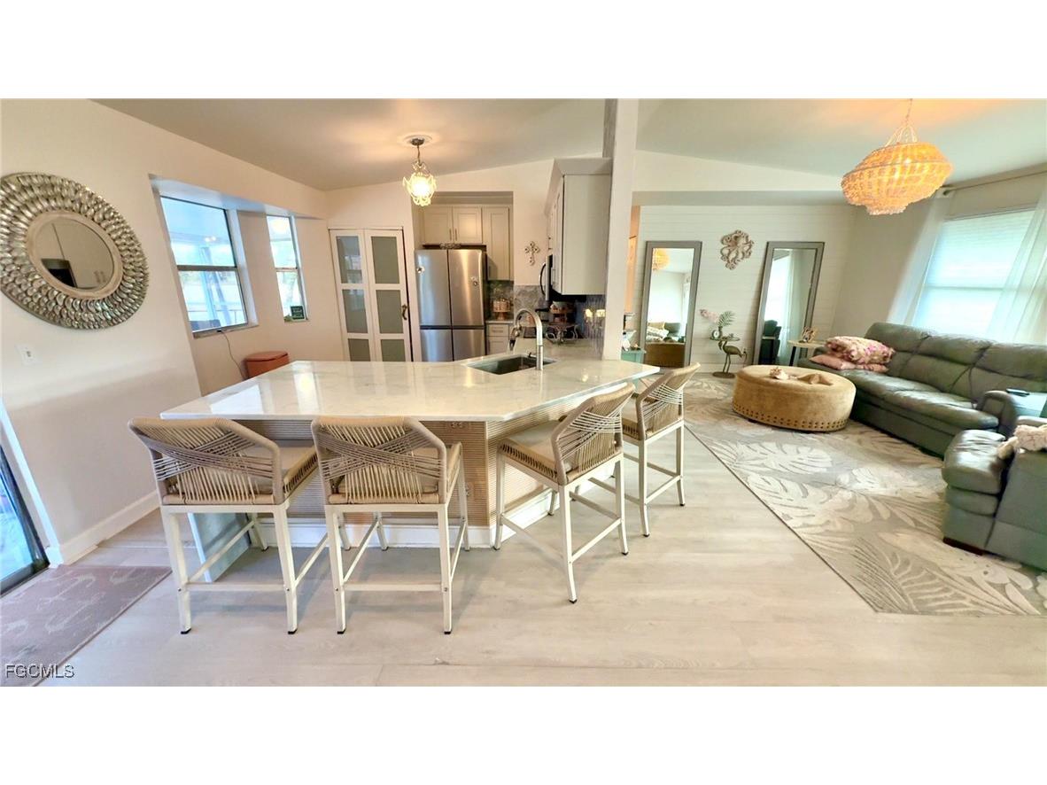 2011 NE 9th Avenue Cape Coral FL 33909 2026002732 image4