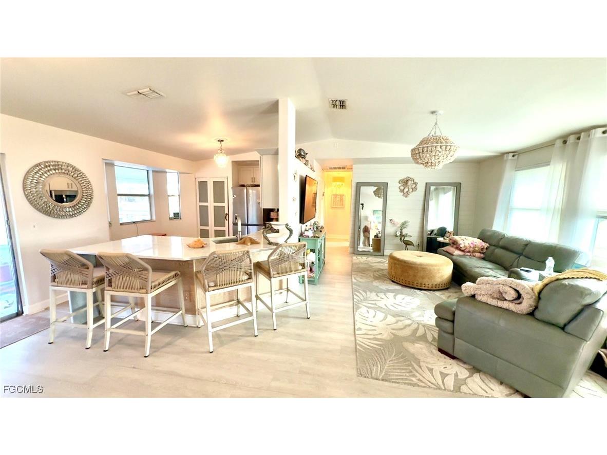 2011 NE 9th Avenue Cape Coral FL 33909 2026002732 image6