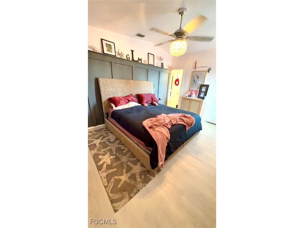 2011 NE 9th Avenue Cape Coral FL 33909 2026002732 image9