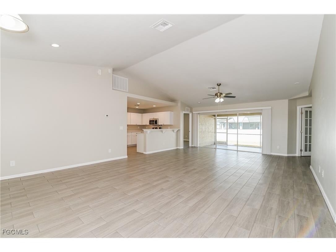 2011 NW 23rd Street Cape Coral FL 33993 2025021225 image3