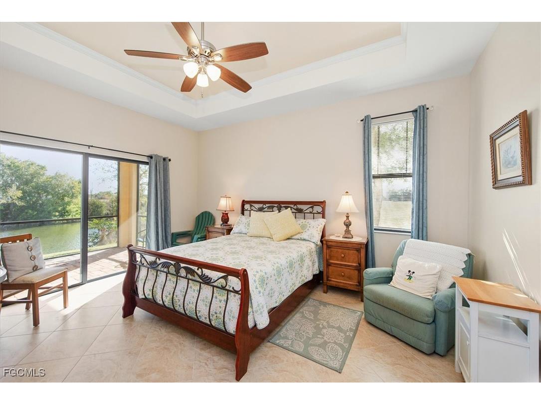 2011 NW 9th Place Cape Coral FL 33993 2025025069 image11