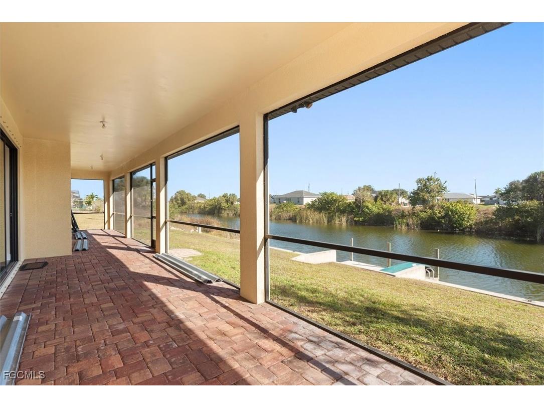 2011 NW 9th Place Cape Coral FL 33993 2025025069 image19