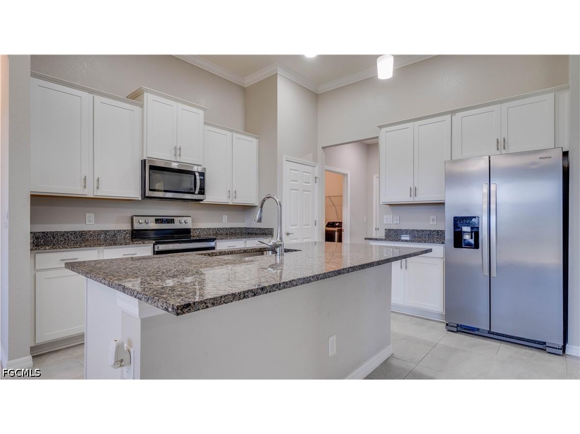 2011 NW Embers Terrace Cape Coral FL 33993 2026014520 image2