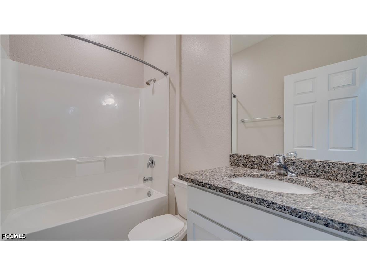 2011 NW Embers Terrace Cape Coral FL 33993 2026014520 image31