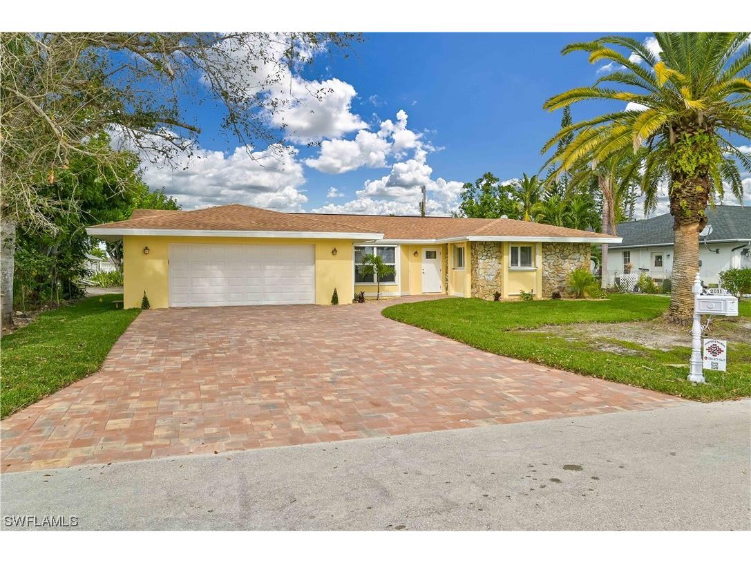 2011 SE 8th Street Cape Coral FL 33990 223092066 image1
