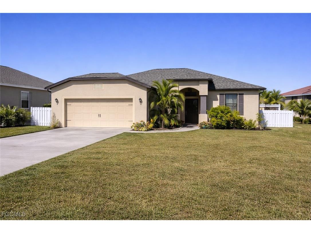 2011 SW 12th Terrace Cape Coral FL 33991 2026003258 image1