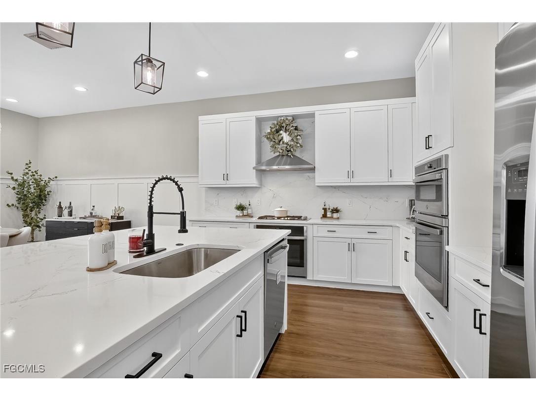 20111 Camellia Crosse Lane Estero FL 33928 2025008059 image14