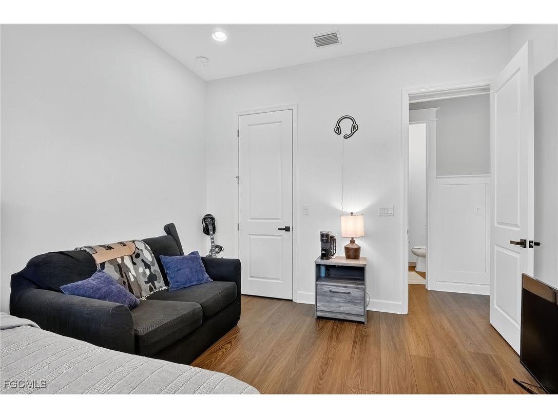 20111 Camellia Crosse Lane Estero FL 33928 2025008059 image23