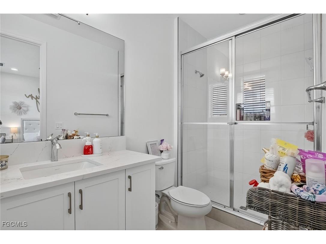 20111 Camellia Crosse Lane Estero FL 33928 2025008059 image30