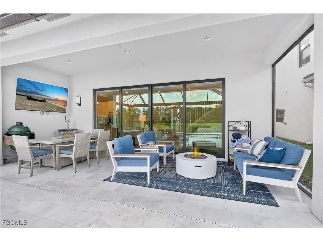 20111 Camellia Crosse Lane Estero FL 33928 2025008059 image37