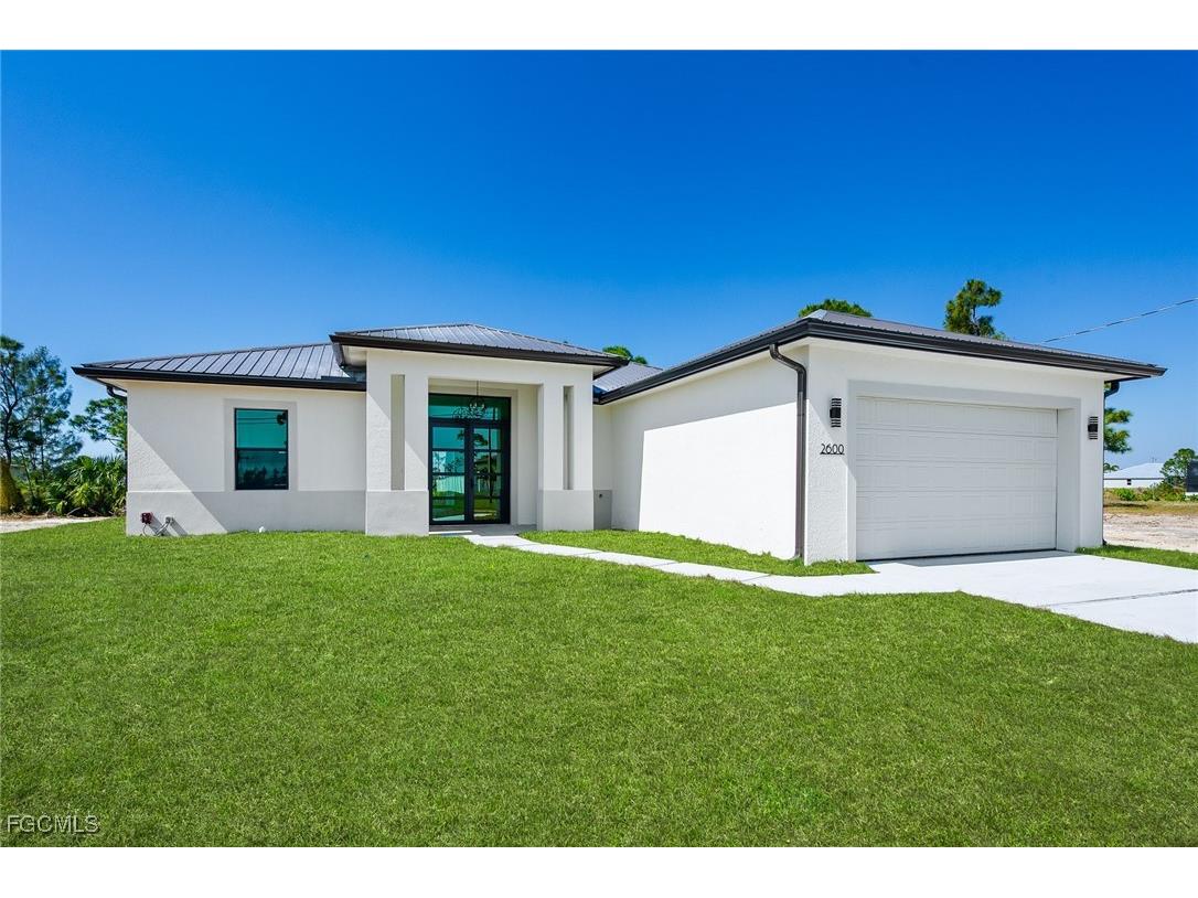 2012 Jackson Avenue Alva FL 33920 2026003915 image1