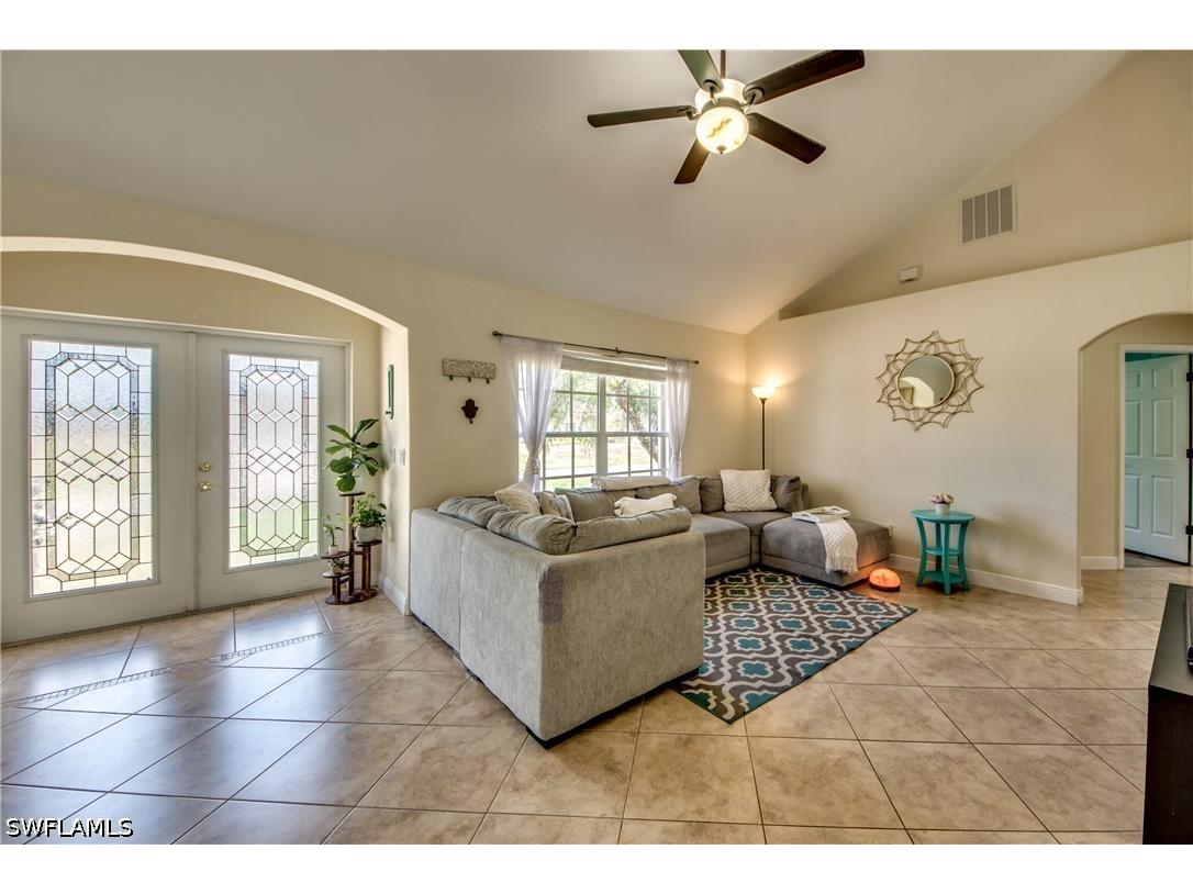 2012 NE 33rd Lane Cape Coral FL 33909 226022790 image5