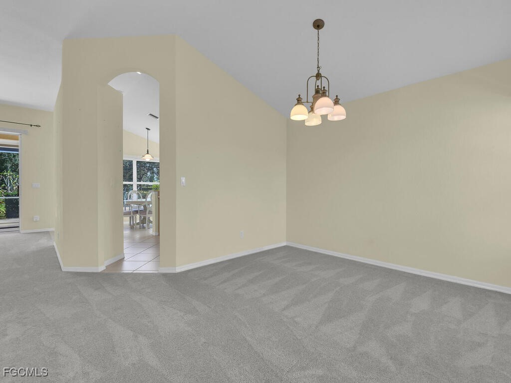 2012 Oxford Ridge Circle Lehigh Acres FL 33973 2025013963 image10