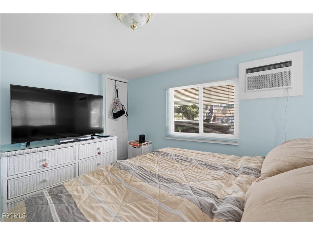 2012 S Olga Drive #25 Fort Myers FL 33905 2025015838 image15