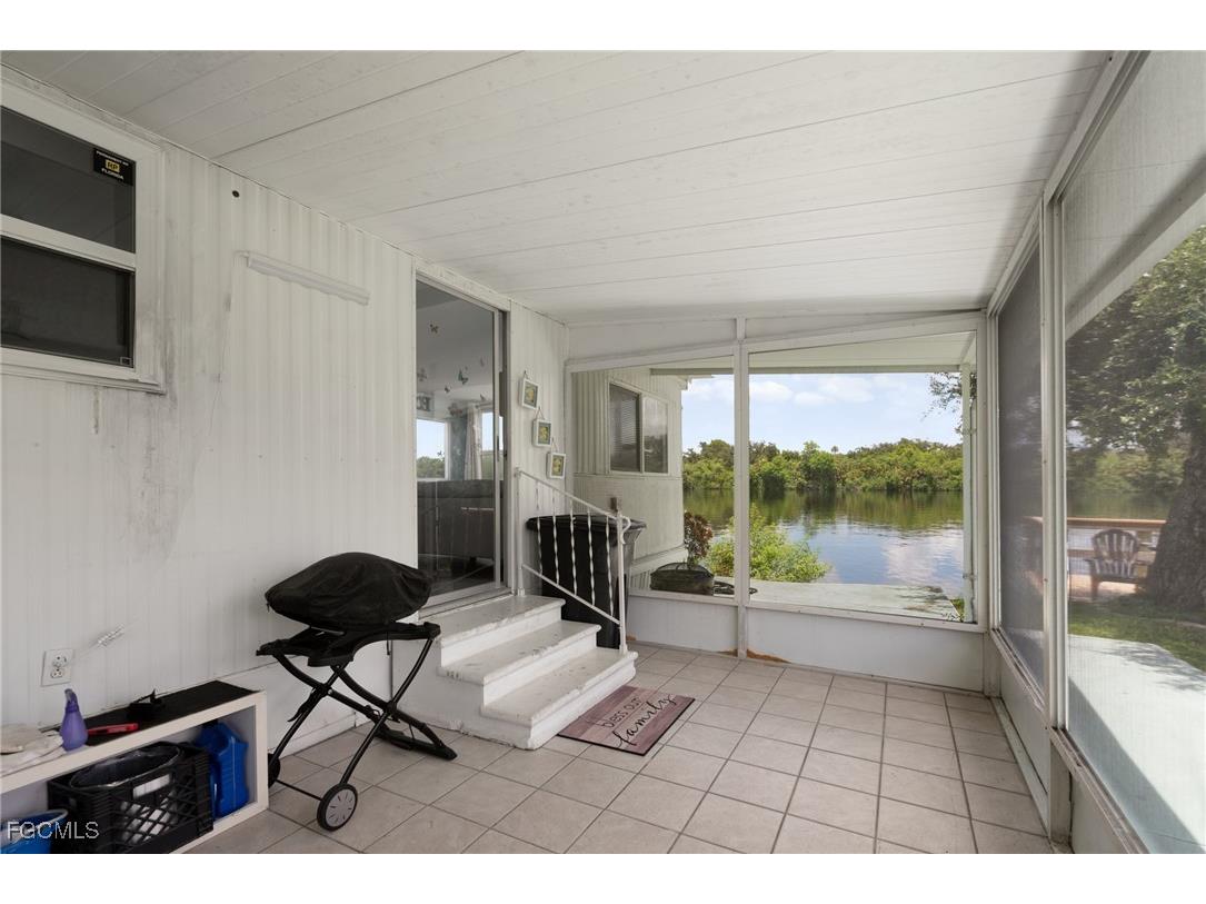 2012 S Olga Drive #25 Fort Myers FL 33905 2025015838 image20