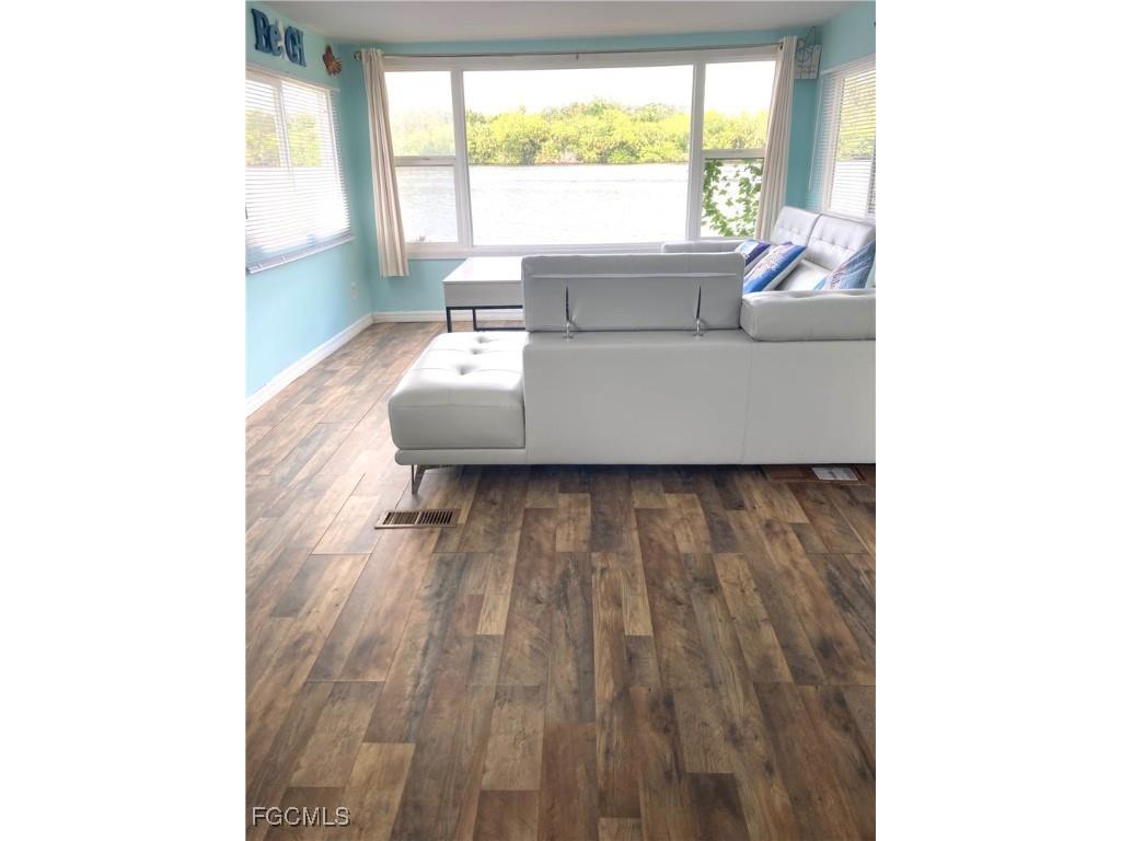 2012 S Olga Drive #25 Fort Myers FL 33905 2025015838 image6