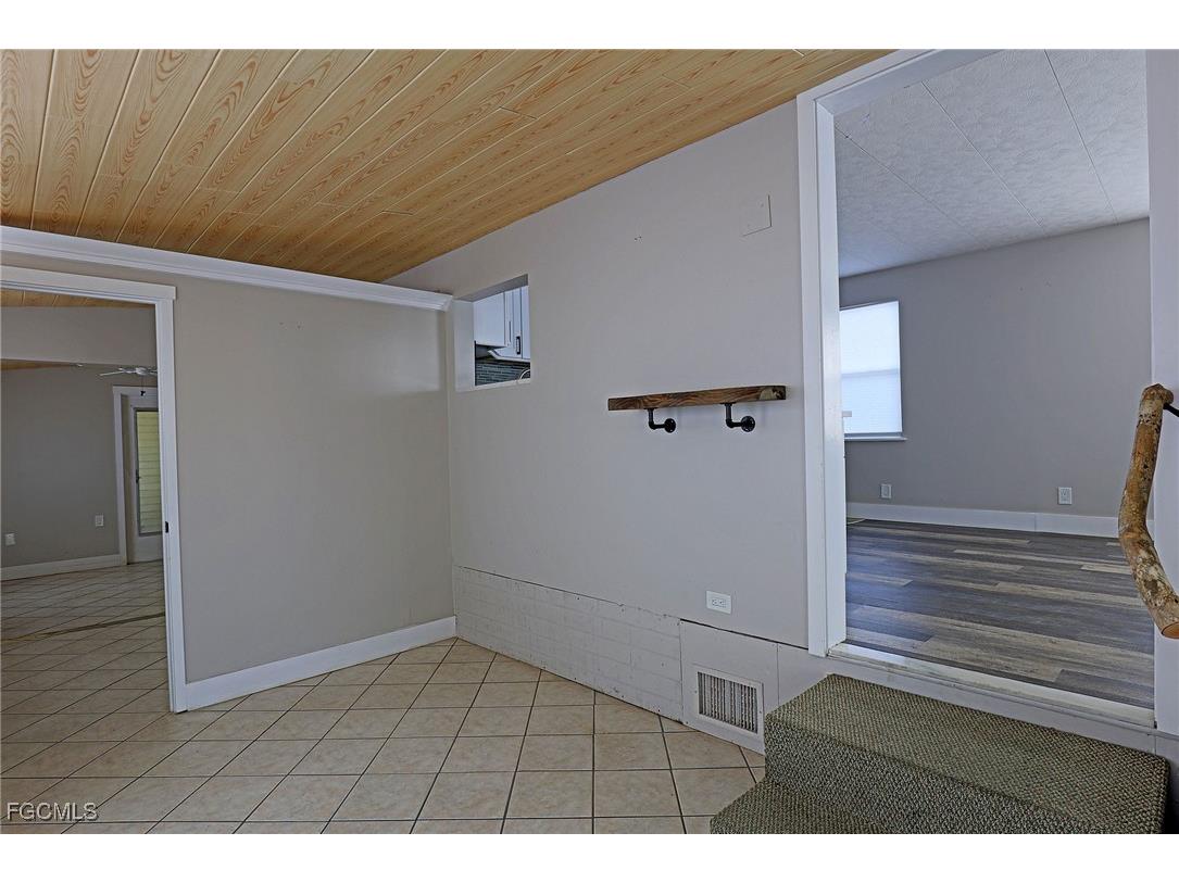 2012 S Olga Drive #38 Fort Myers FL 33905 2026004210 image17