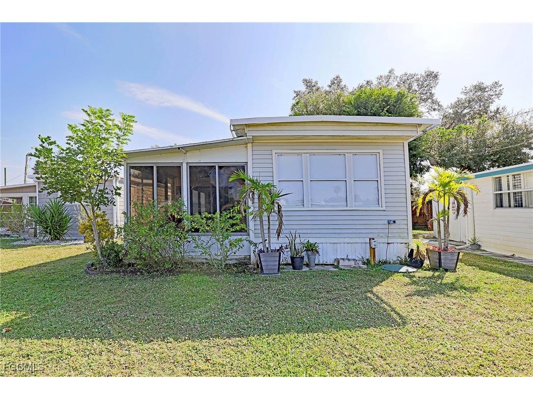 2012 S Olga Drive #38 Fort Myers FL 33905 2026004210 image2
